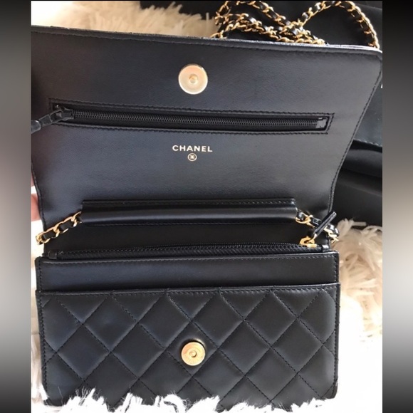 Gorgeous Chanel Lambskin Quilted WOC with Gold Chain & Multicolored Crystal CC - Picture 3 of 8